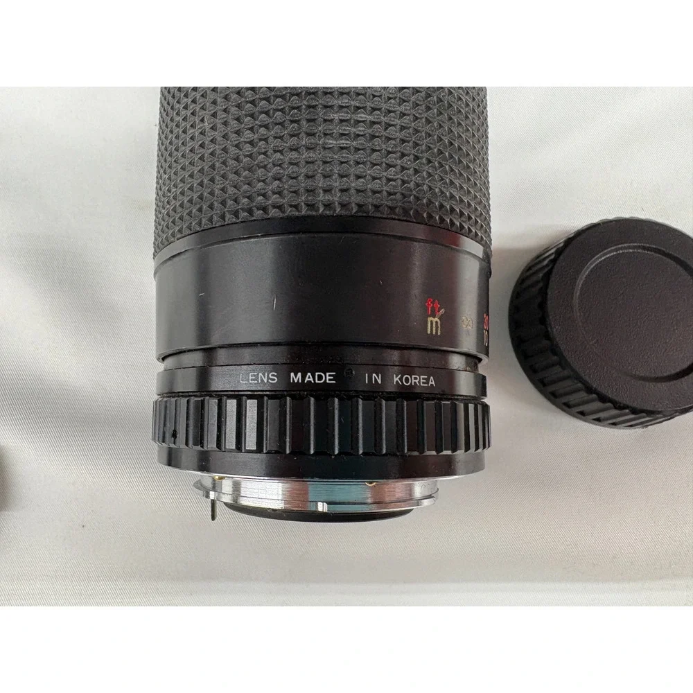 Sakar MC Auto Zoom 80–200mm F4–5.6 Telephoto Lens K Mount With Caps Untested